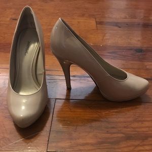 Patent nude heels